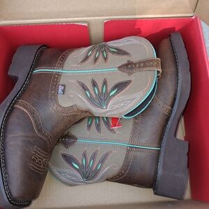 Justin Boots Brown Work Boots with Turquoise Accents